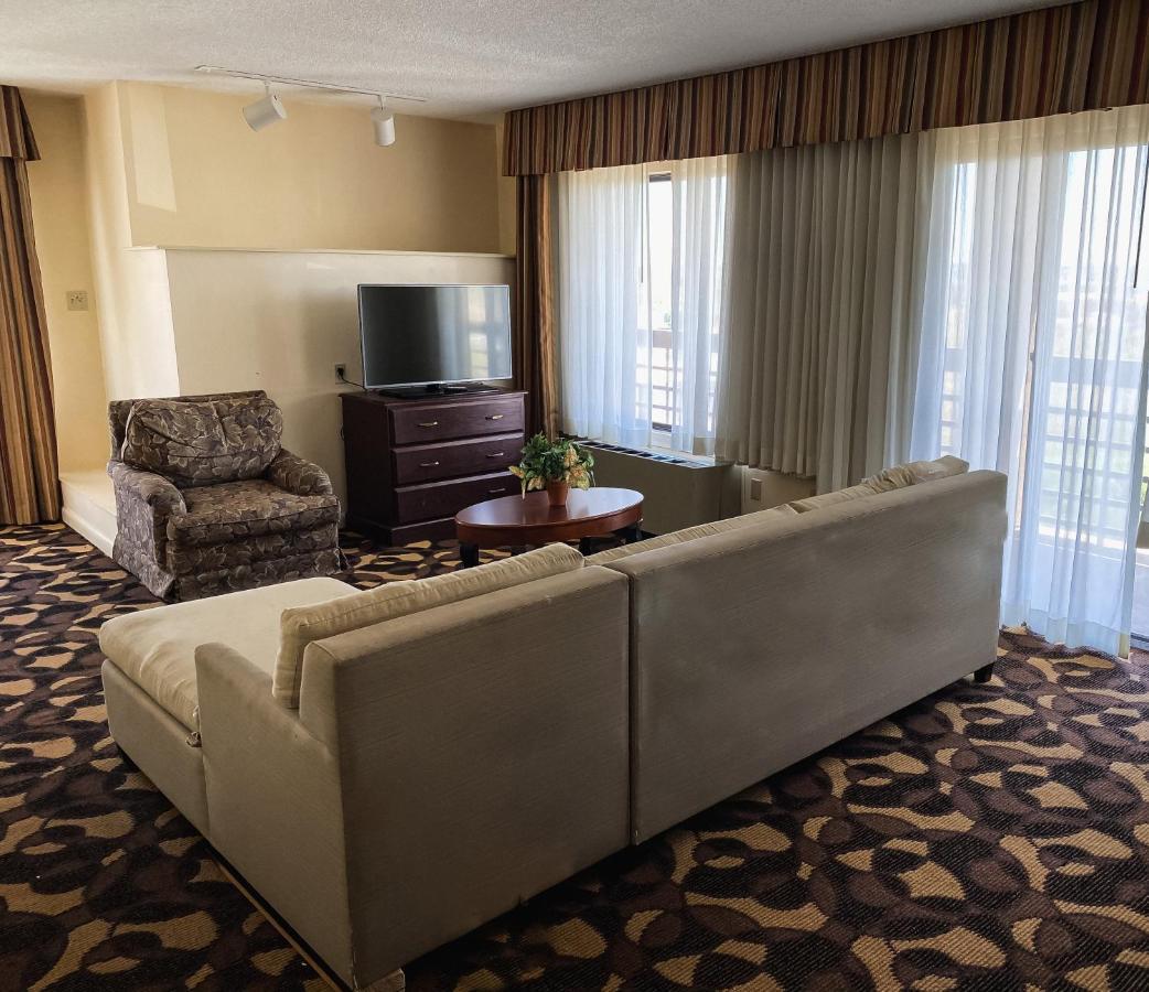 Ramada By Wyndham Englewood Hotel & Suites Centennial Zewnętrze zdjęcie