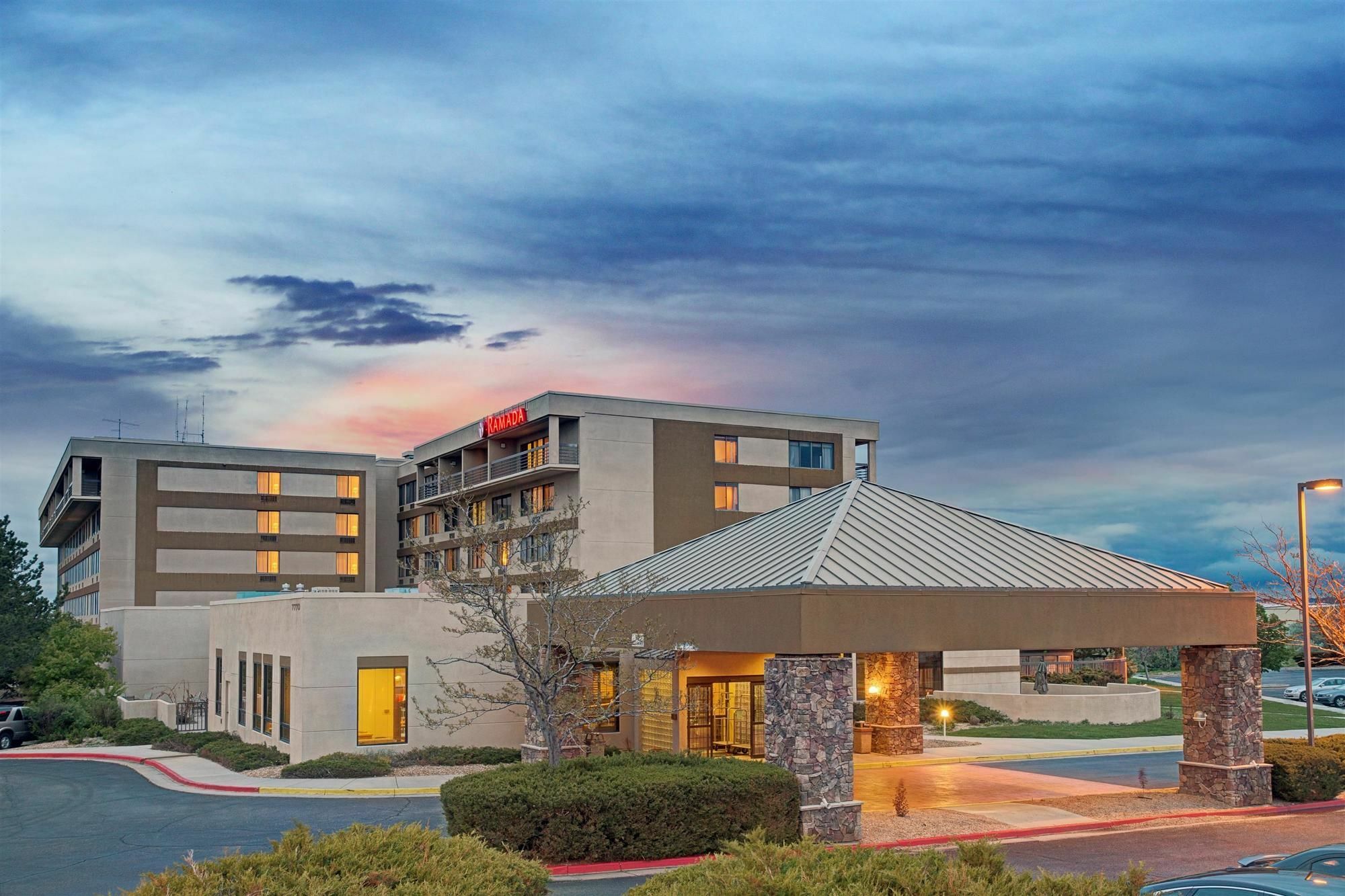 Ramada By Wyndham Englewood Hotel & Suites Centennial Zewnętrze zdjęcie